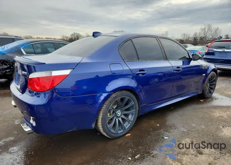 2007 BMW M5 из США, поврежденный, VIN WBSNB93597CX07823
